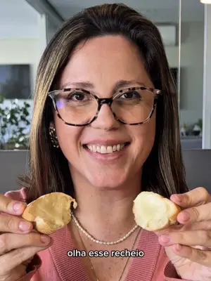 Doce ou salgado? ☕️📖 Eu nunca consigo escolher quando quero fazer uma pausa para ler. Mas, dessa vez, a Linha ...