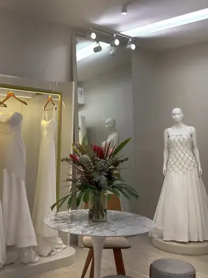 Depois de pensar MUITO sobre, decidi que tiraria meu diu pra casar… #creatorsearchinsights #casamento #noiva #diari...