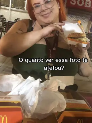 Eu demorei para ter coragem de postar essa primeira foto… 👀 Por muito tempo eu escondi fotos assim. Não postava...
